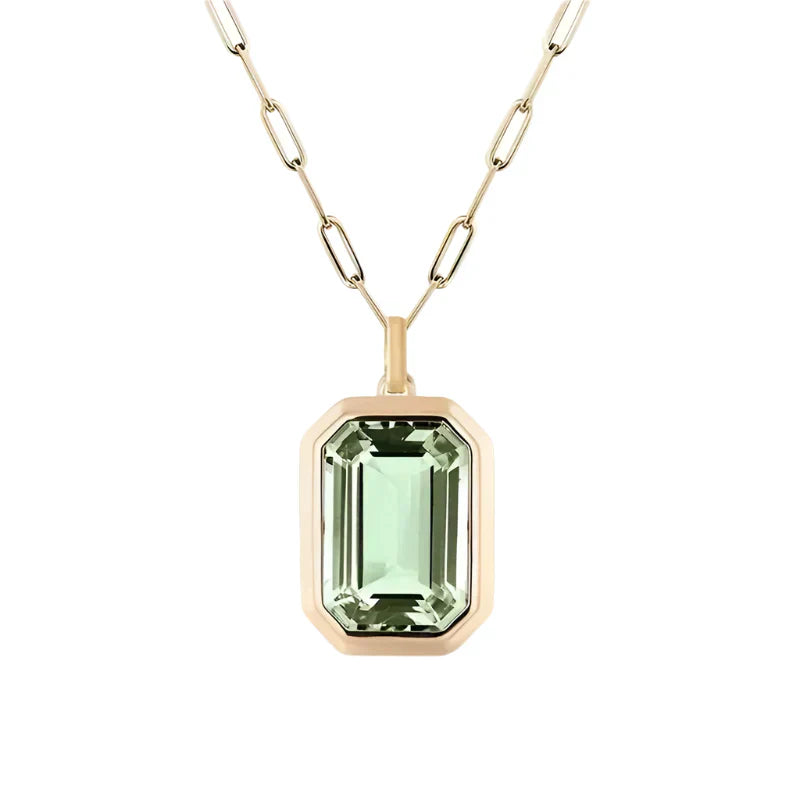 Colar dourado com pendente retangular e cristal verde claro - Dorelia