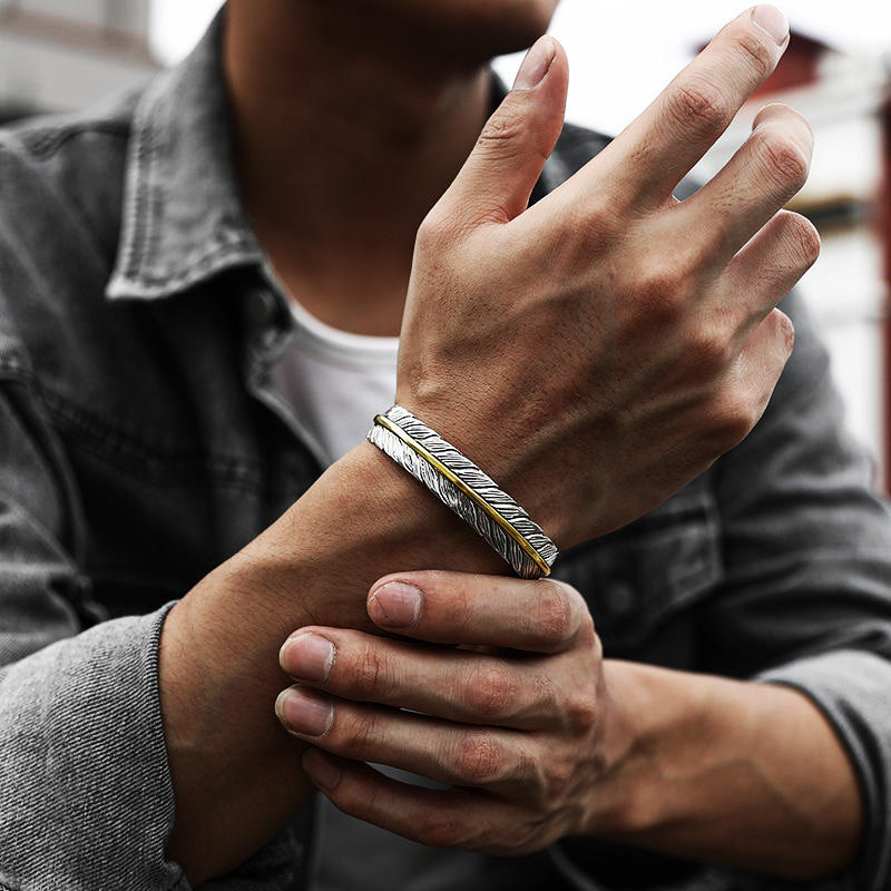 Pulseira de penas do tesouro norueguês