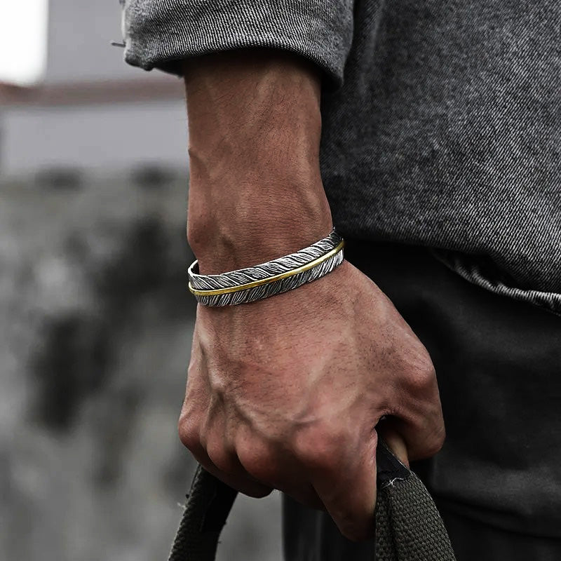 Pulseira de penas do tesouro norueguês