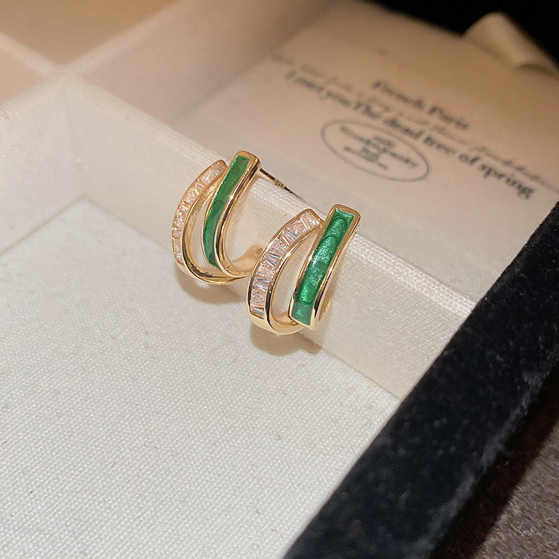 Brincos em ouro com pormenor verde e zircónias cúbicas - Delilah