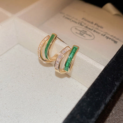 Brincos em ouro com pormenor verde e zircónias cúbicas - Delilah