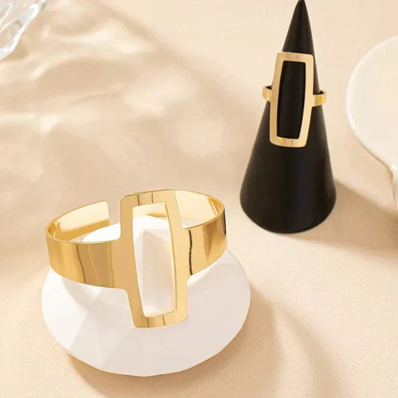 Conjunto de pulseira e anel geométricos - Liana
