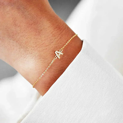 Pingente de iniciais com zircões para pulseira ou colar - Beatrice