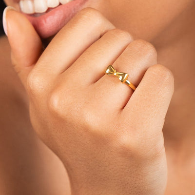 Anel para mulher com laço em ouro – Eleonora