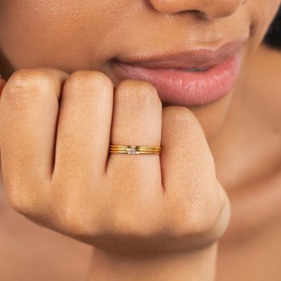 Anel para mulher com cristais em ouro – Patrícia
