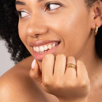 Colar para mulher em ouro – Paula