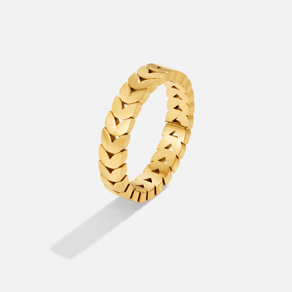 Anel para mulher com folha em ouro – Sofia