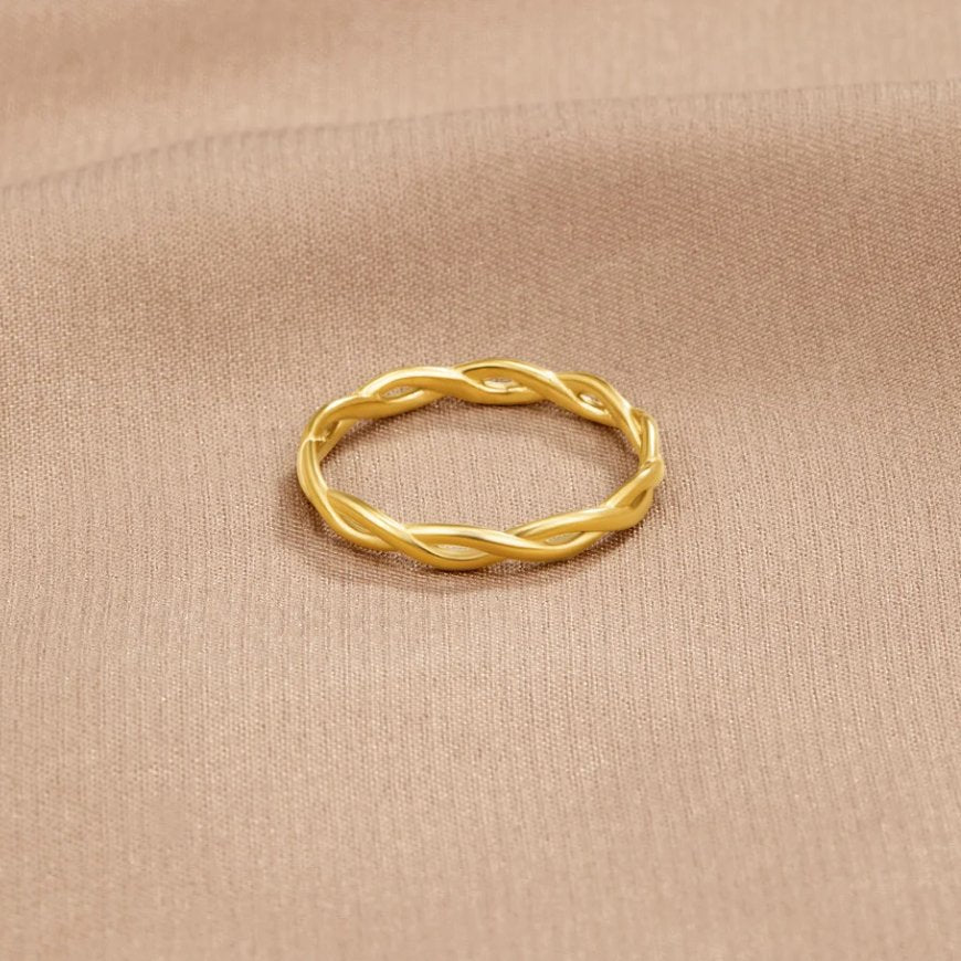 Anel para mulher motivo infinito em ouro – Elisa
