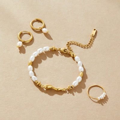 Pulseira com pérolas naturais e pormenores em metal polido - Undine