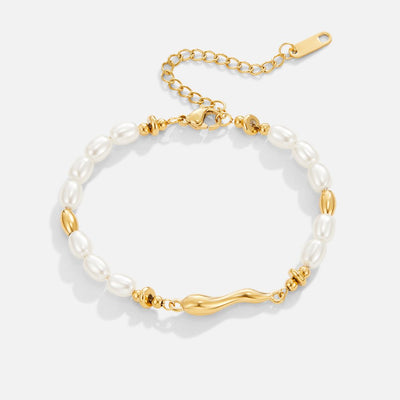 Pulseira com pérolas naturais e pormenores em metal polido - Undine