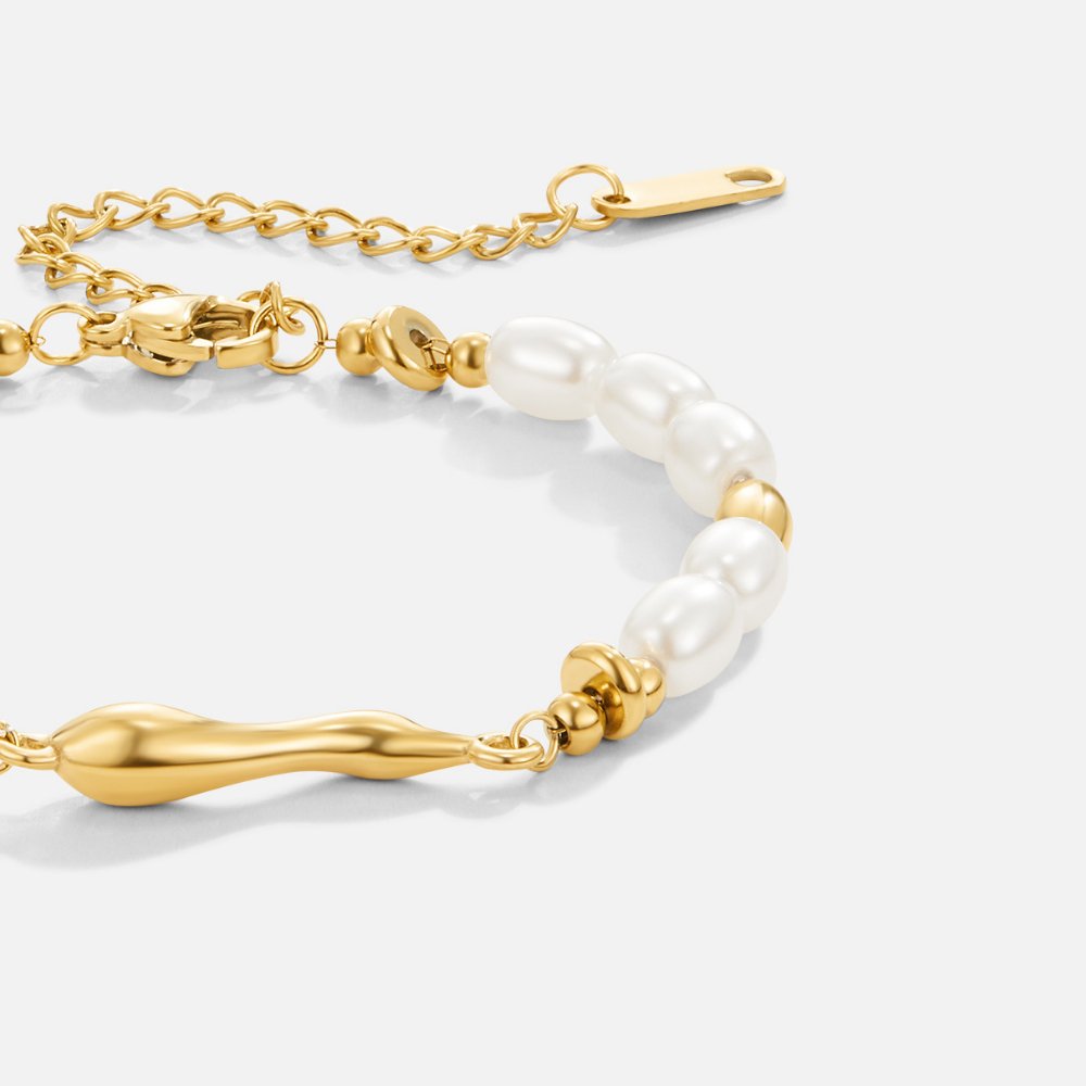 Pulseira com pérolas naturais e pormenores em metal polido - Undine