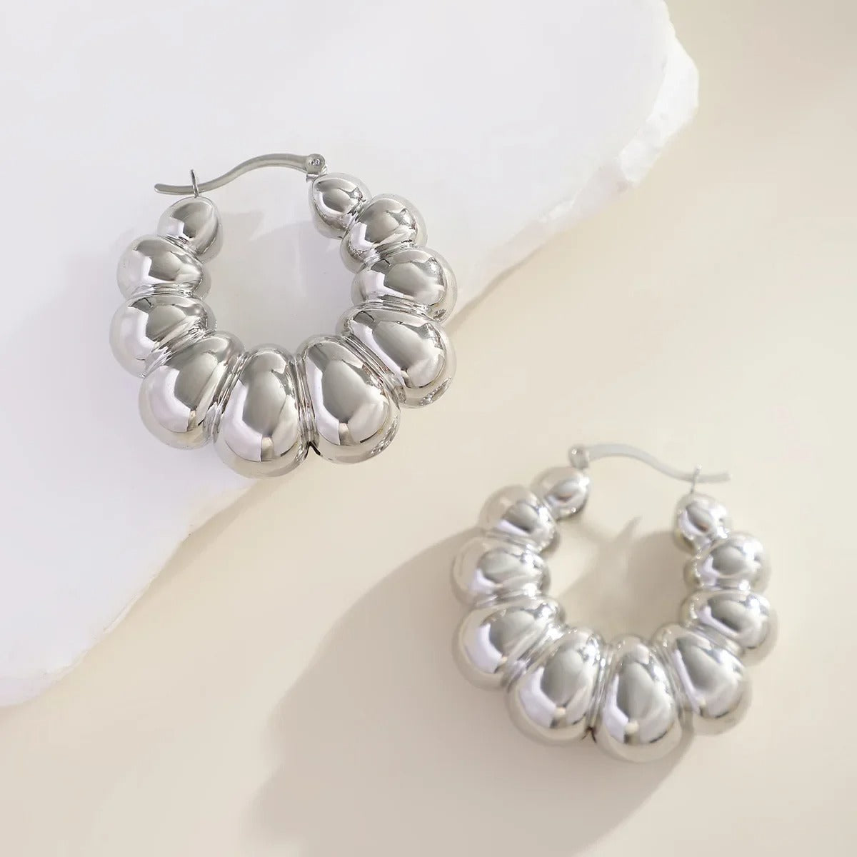 Brincos com rufos Glamour - Annalisa