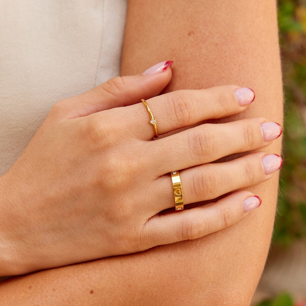 Anel para mulher em ouro – Simone