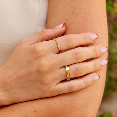 Anel para mulher em ouro – Simone