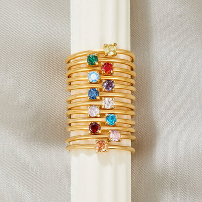 Anel para mulher com pedra do mês outubro em ouro – Anita