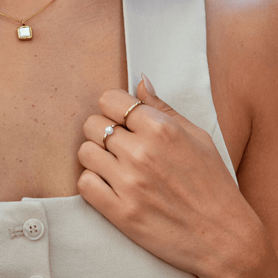 Anel para mulher com pérola – Fabiana