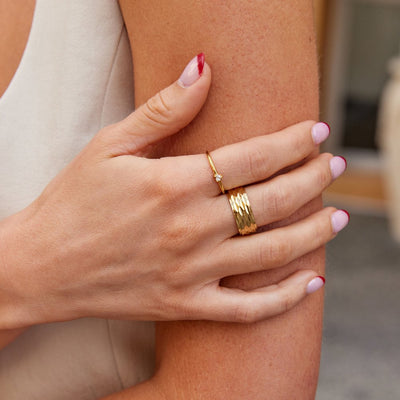 Anel para mulher design robusto em ouro – Patricia