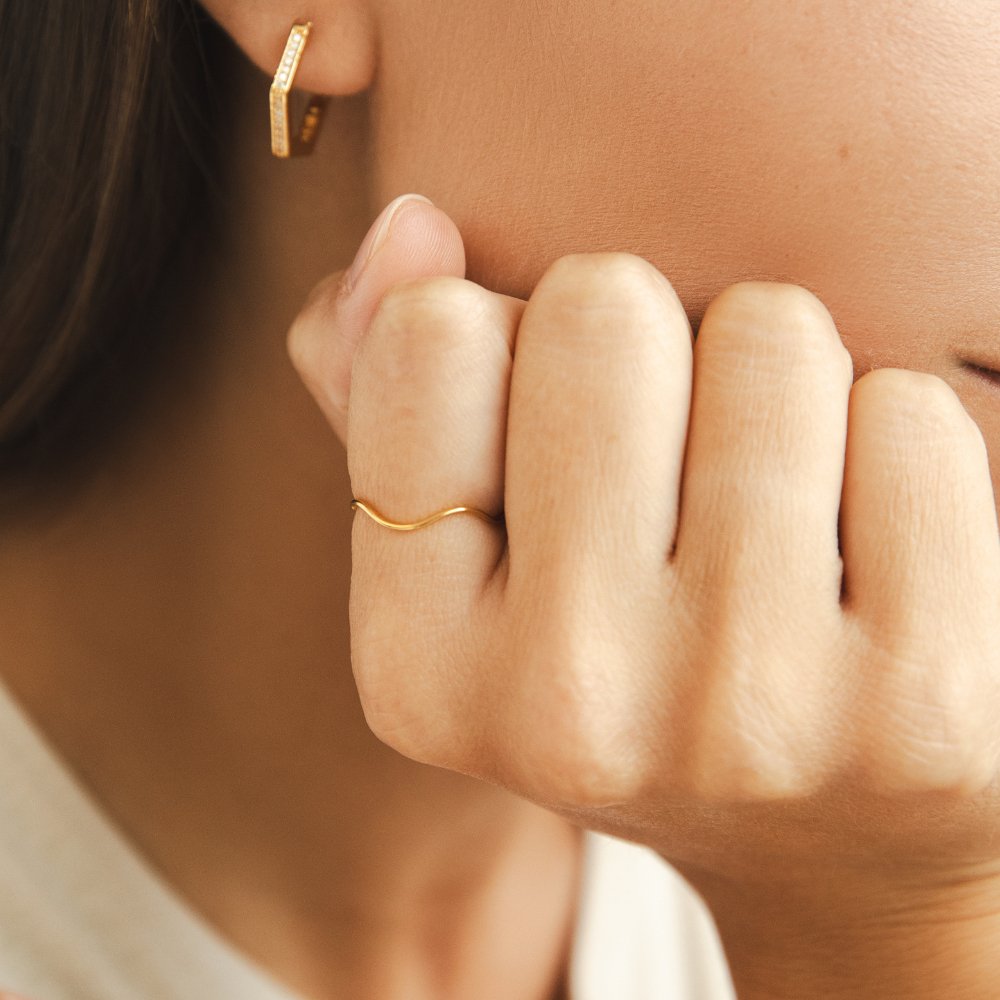 Anel para mulher em ouro – Helga