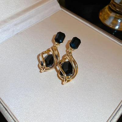 Brincos em forma de gota Midnight Embrace - Basma