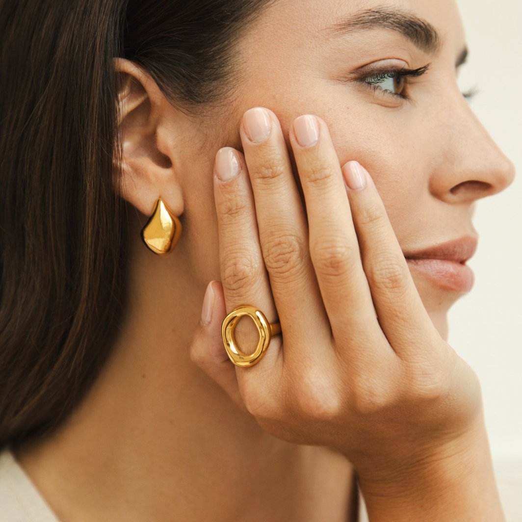 Anel para mulher em ouro – Zélia